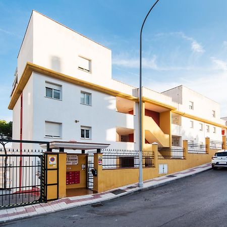 טורמולינוס Sea View And 350M To The Beach מראה חיצוני תמונה