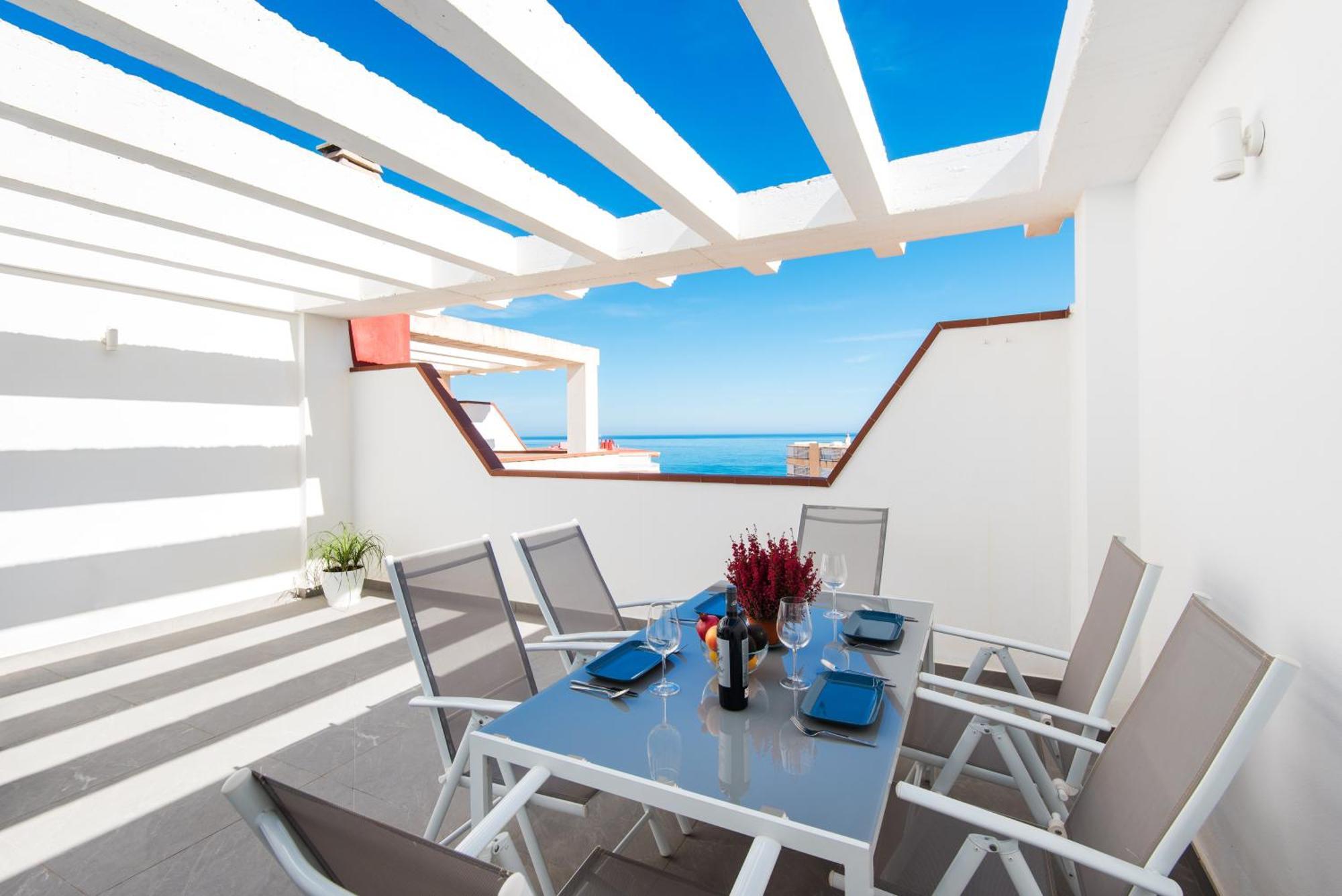 טורמולינוס Sea View And 350M To The Beach מראה חיצוני תמונה