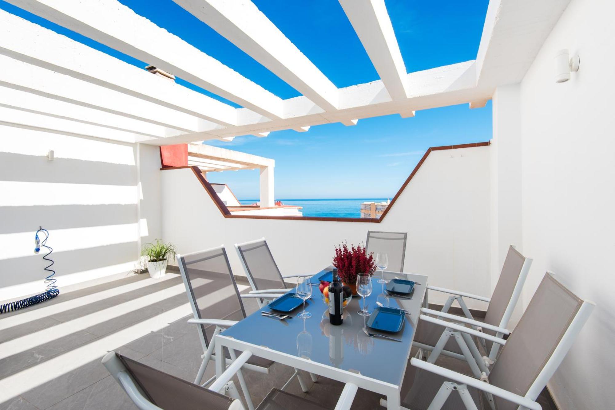 טורמולינוס Sea View And 350M To The Beach מראה חיצוני תמונה