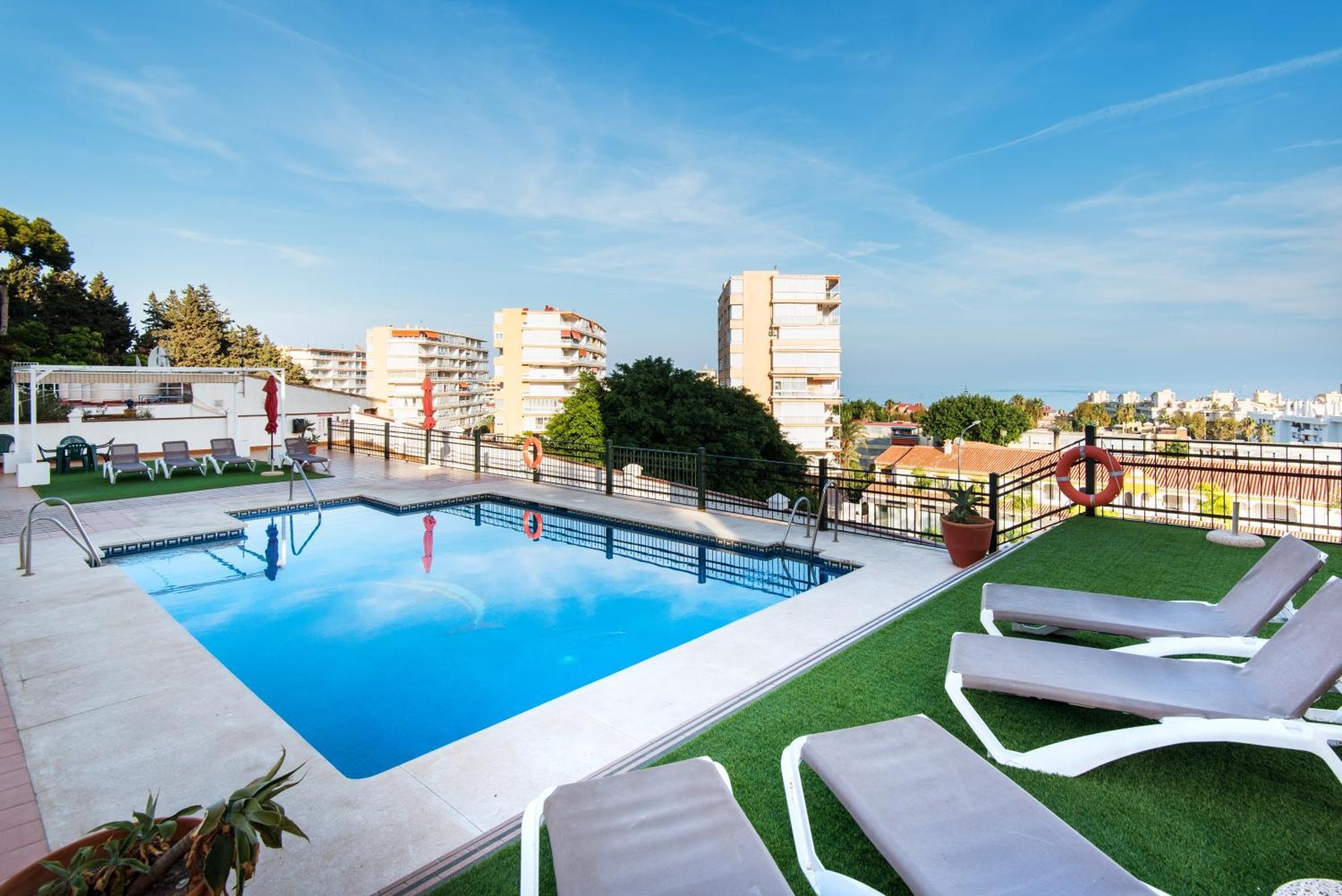 טורמולינוס Sea View And 350M To The Beach מראה חיצוני תמונה